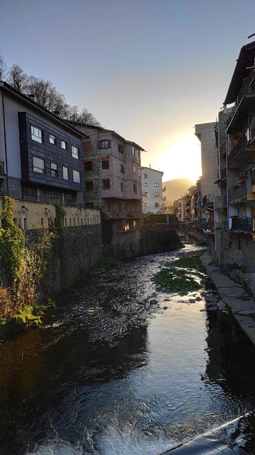 Aixopluc - Camprodon Apartamento Centro Rio Ritort Zewnętrze zdjęcie